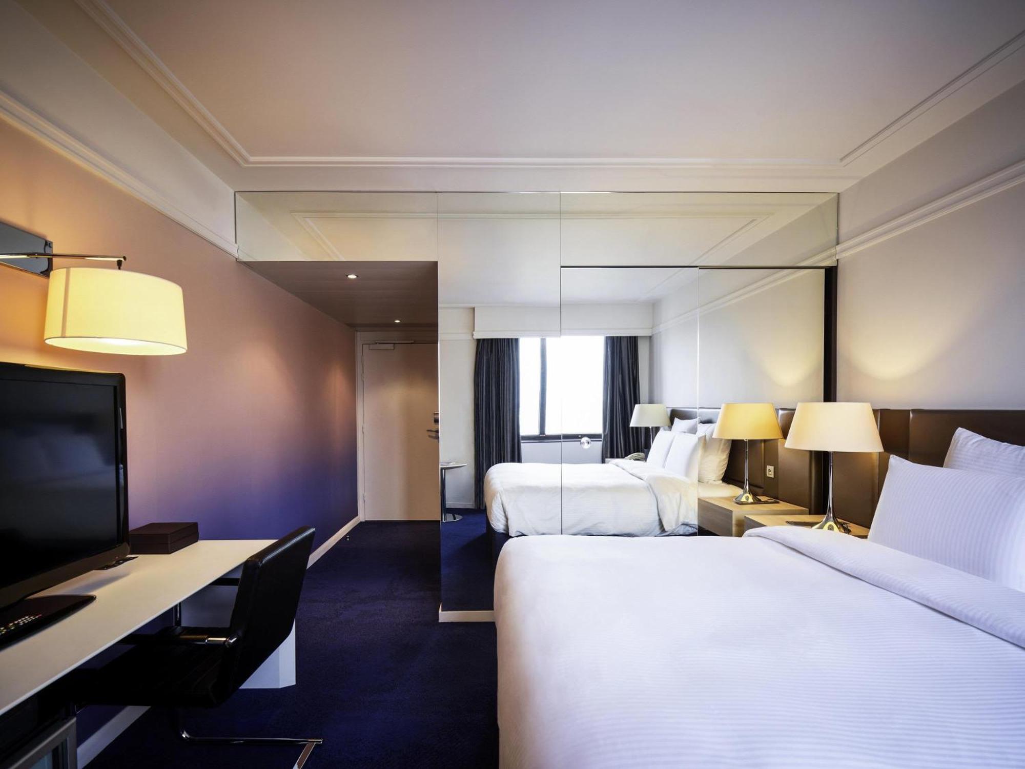 Pullman Montparnasse Hotel 4*